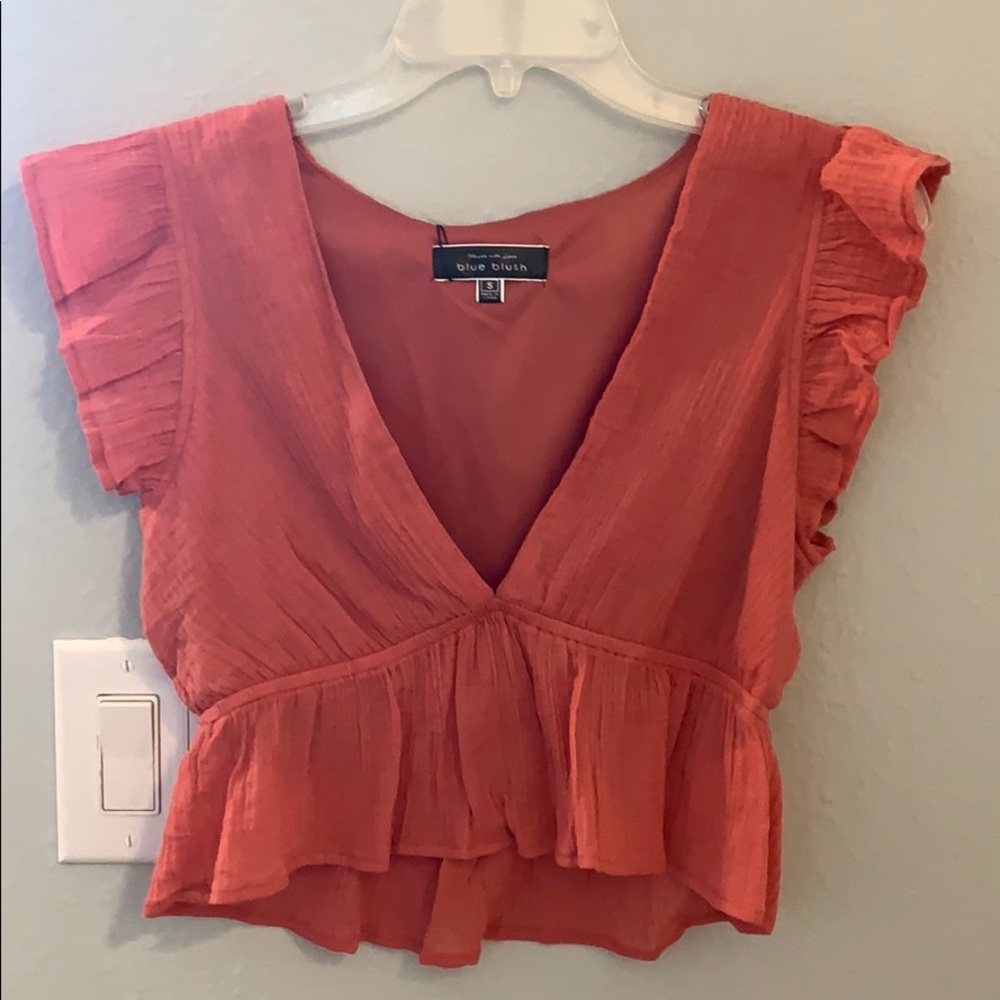 coral super cute top